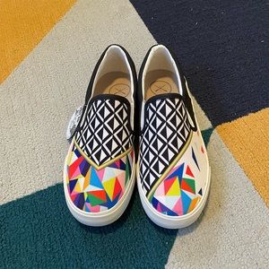 Inkkas Blake Slip On Slim US Women’s Size 7 NIB